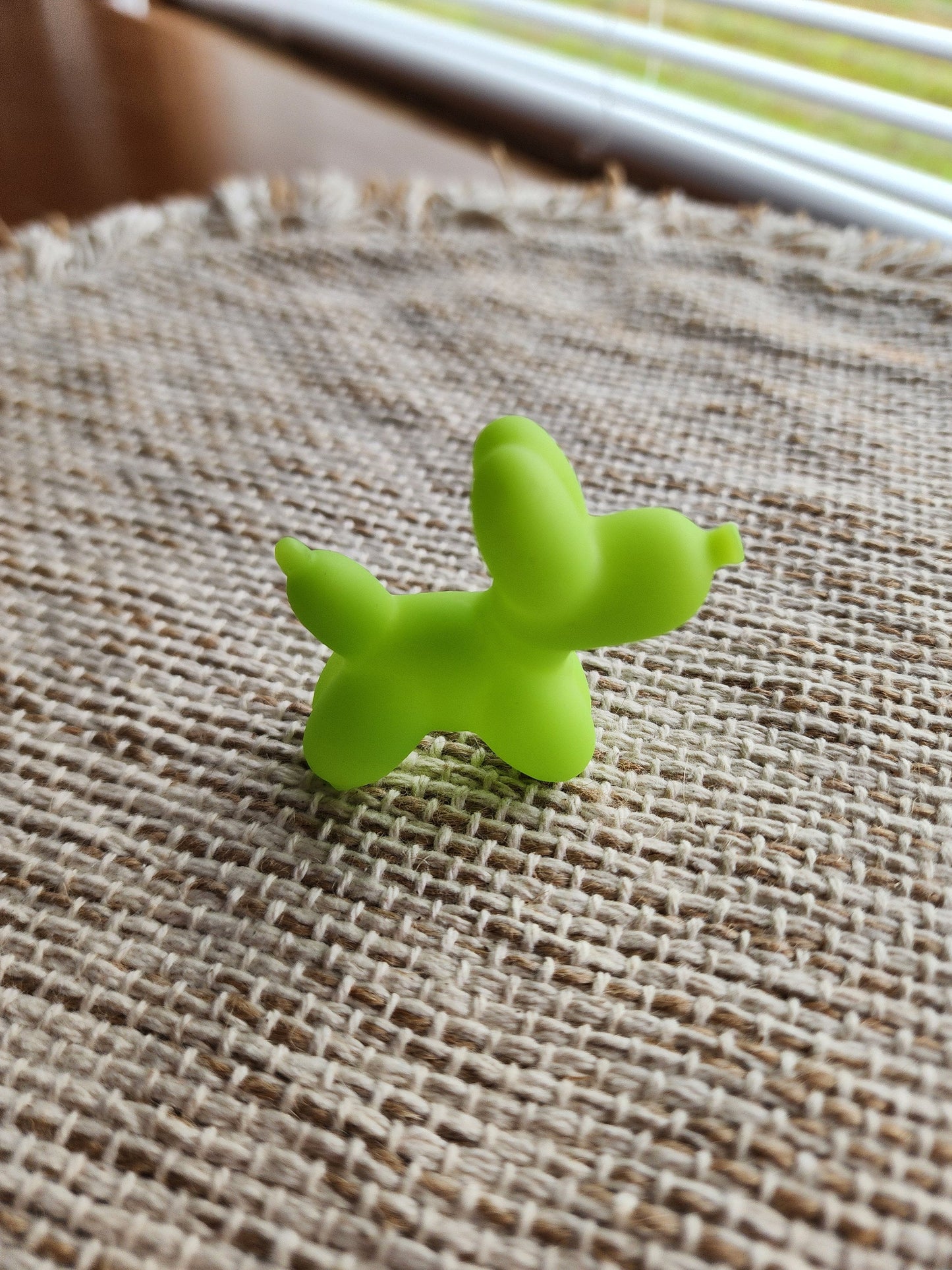 Green Ballon Dog Rubber Figure | Cute Novelty Gift | Balloon Dog Lover | Gift for Friend | Office Desk Toy | Cute Gift | Individual Item