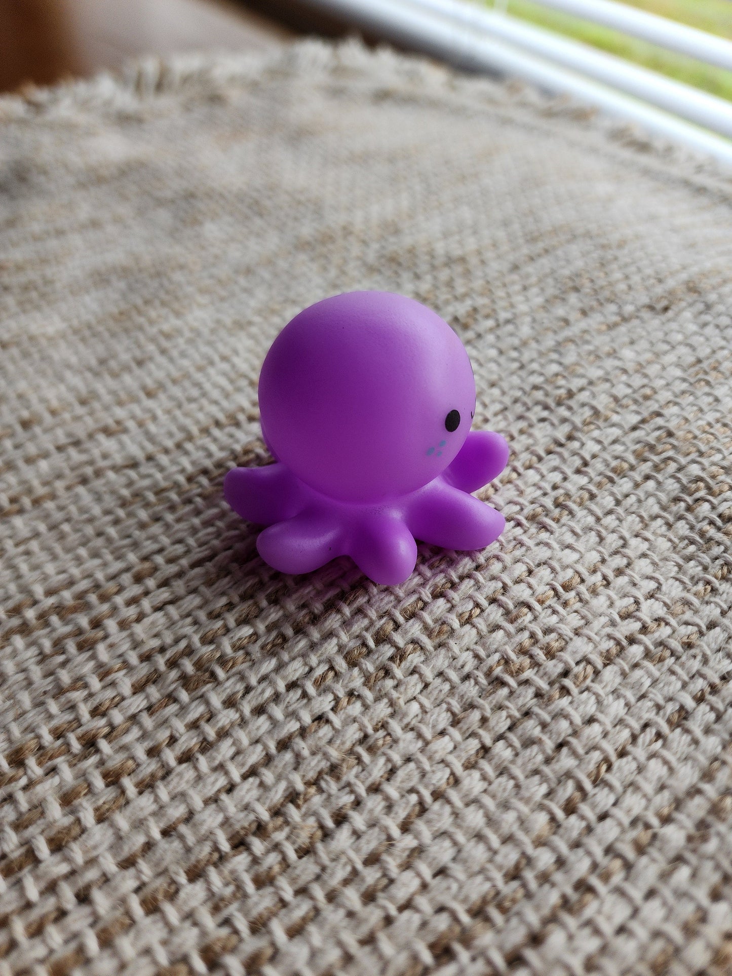 Octopus Sea Ocean Animal Themed Purple Rubber Figure Rubber Animal Animals Rubber Duck Ducks - Purple Black - Individual