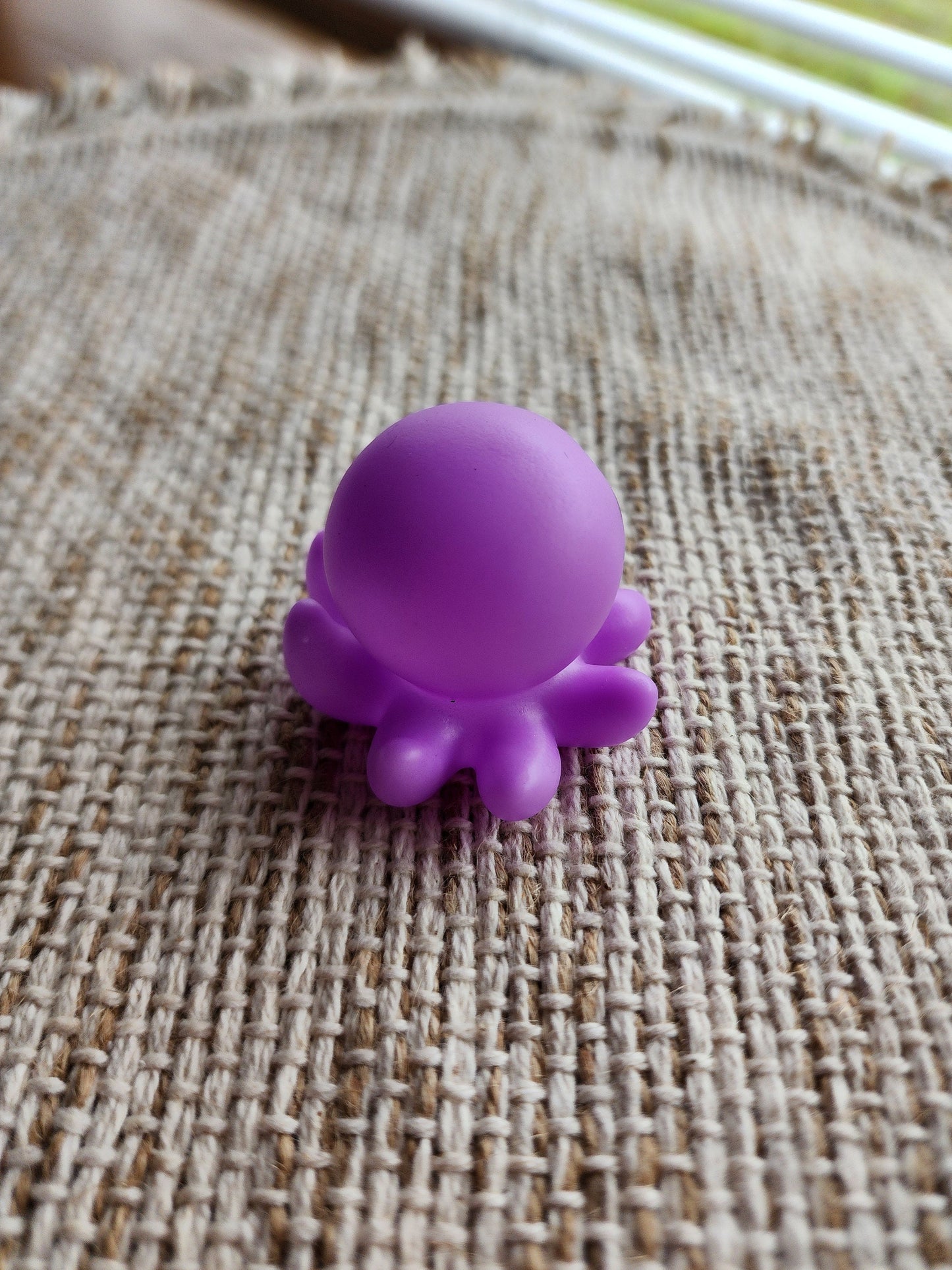 Octopus Sea Ocean Animal Themed Purple Rubber Figure Rubber Animal Animals Rubber Duck Ducks - Purple Black - Individual