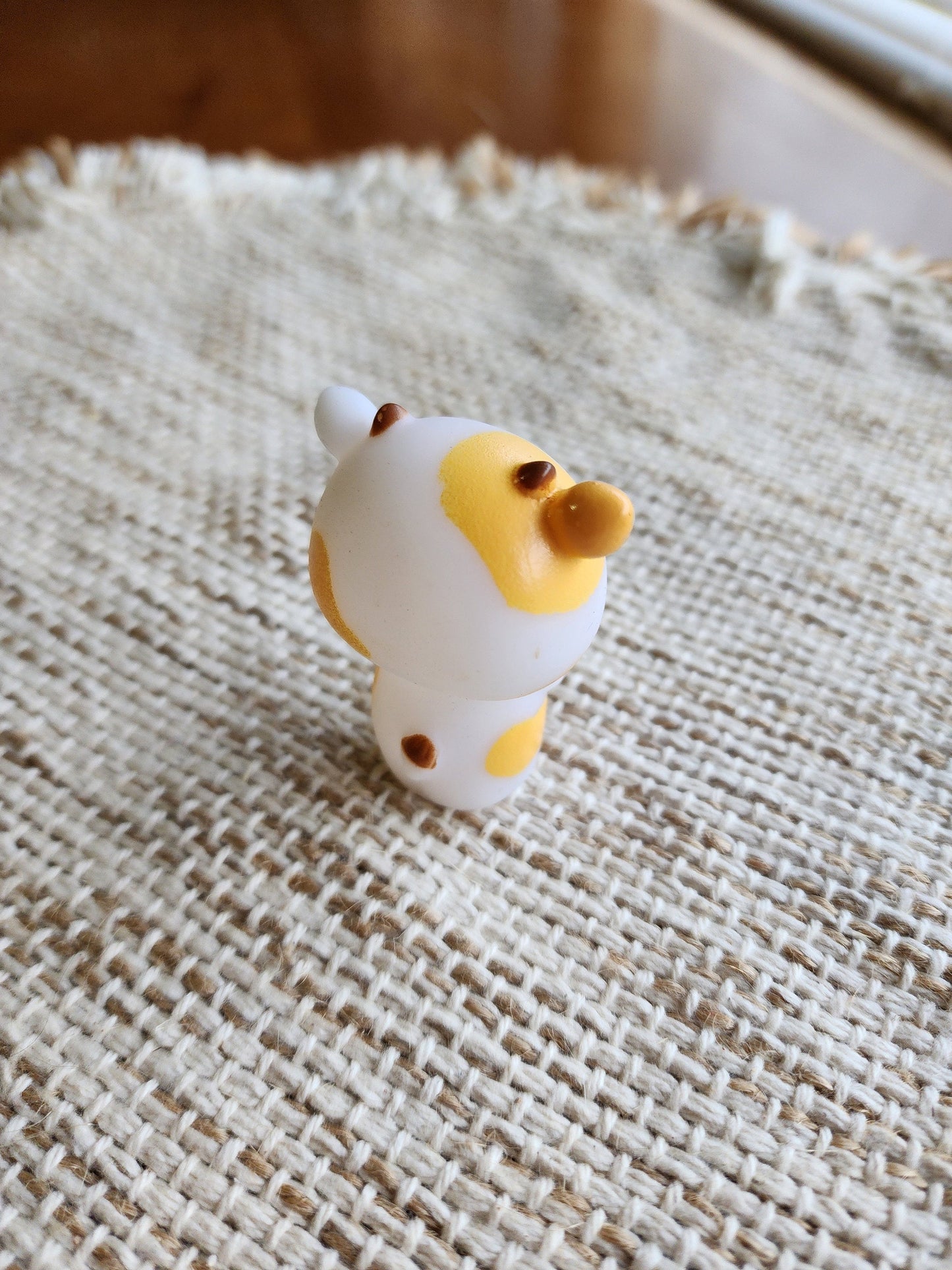 Yellow Snow cone Cow Farm Animal Themed Yellow Rubber Figure Rubber Animal Animals Rubber Duck Ducks Highland Cow - Yello White - Individual