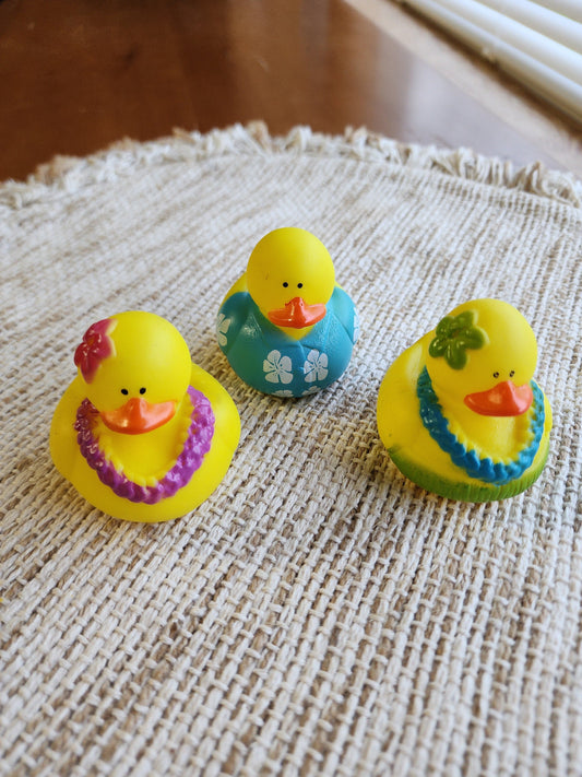 Hawaiian Luau Rubber Ducks | Cute Novelty Gifts | Vacation Gifts | Office Desk Toy | Tropical Beach Gift | Gift for Friend | Individual