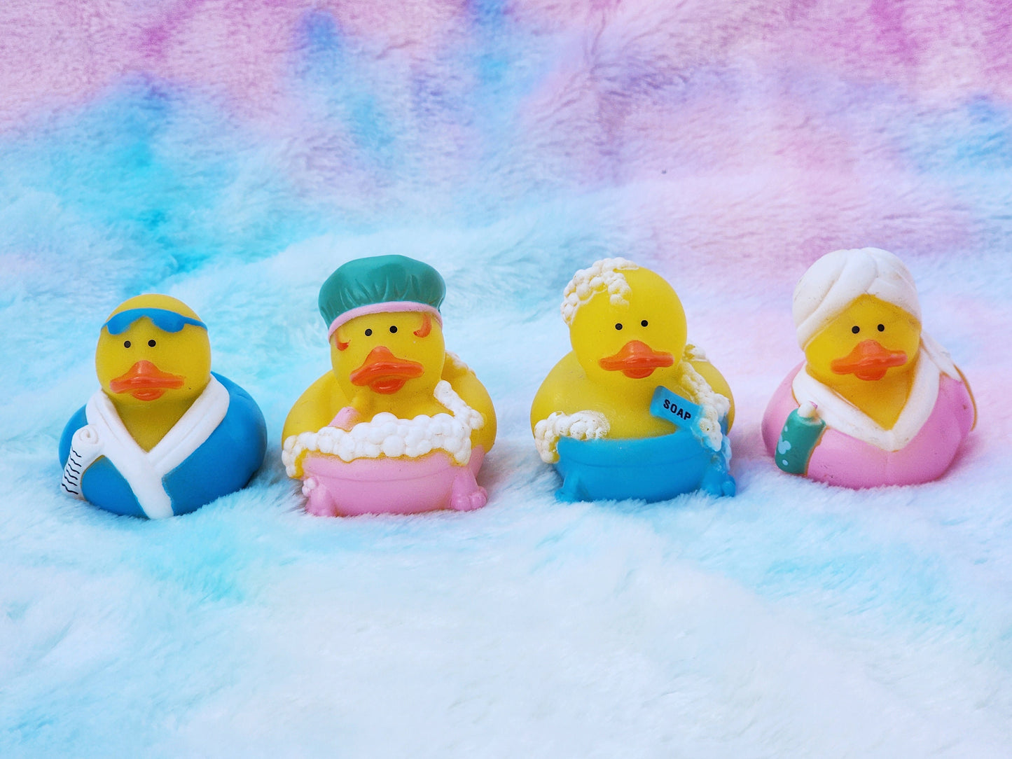 Bathtime Rubber Ducks | Cute Novelty Gift | Funny Bath Ducks | Gift for Friend | Office Desk Toy | Individual Item | Pack of 4