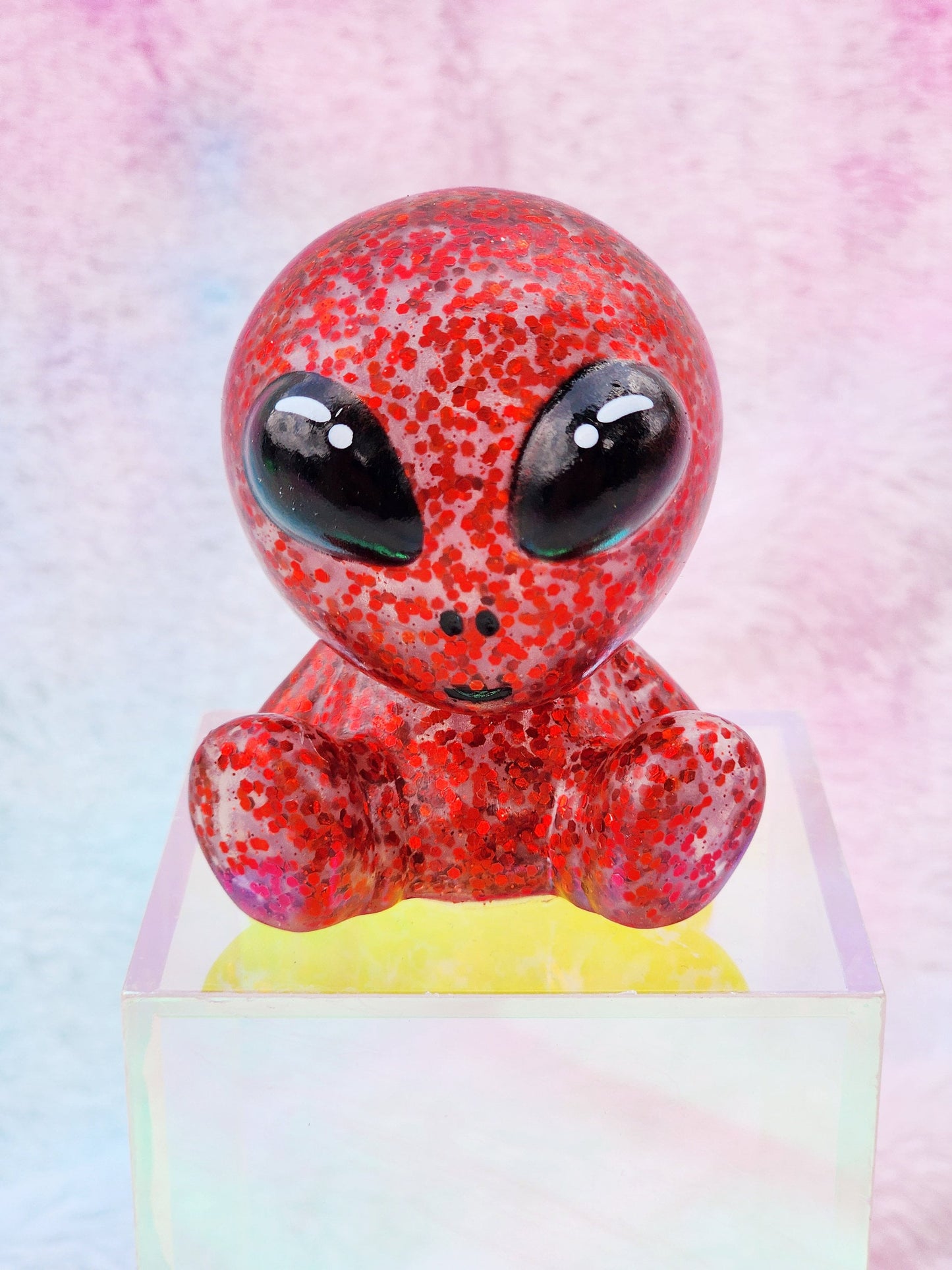 Red Glitter Alien | Cute Novelty Gifts | Alien Lover | Office Desk Toy | Extraterrestrial Lover | Gift for Friend | Individual