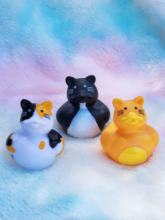 Cat rubber ducks | cute novelty gifts | cat lover | office desk toy | animal gifts | gift for friend | individual