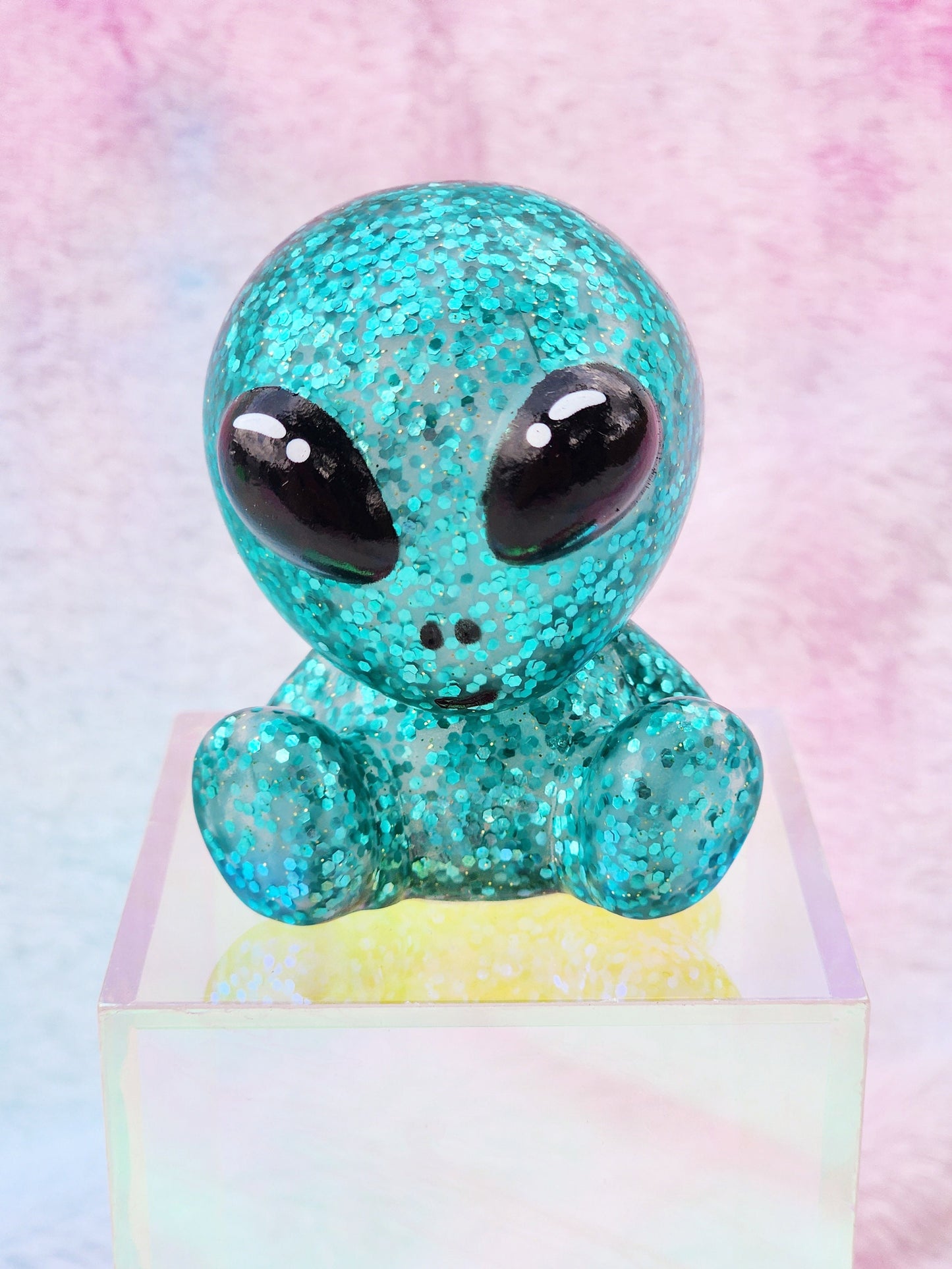 Aqua Glitter Alien | Cute Novelty Gifts | Alien Lover | Office Desk Toy | Extraterrestrial Lover | Gift for Friend | Individual