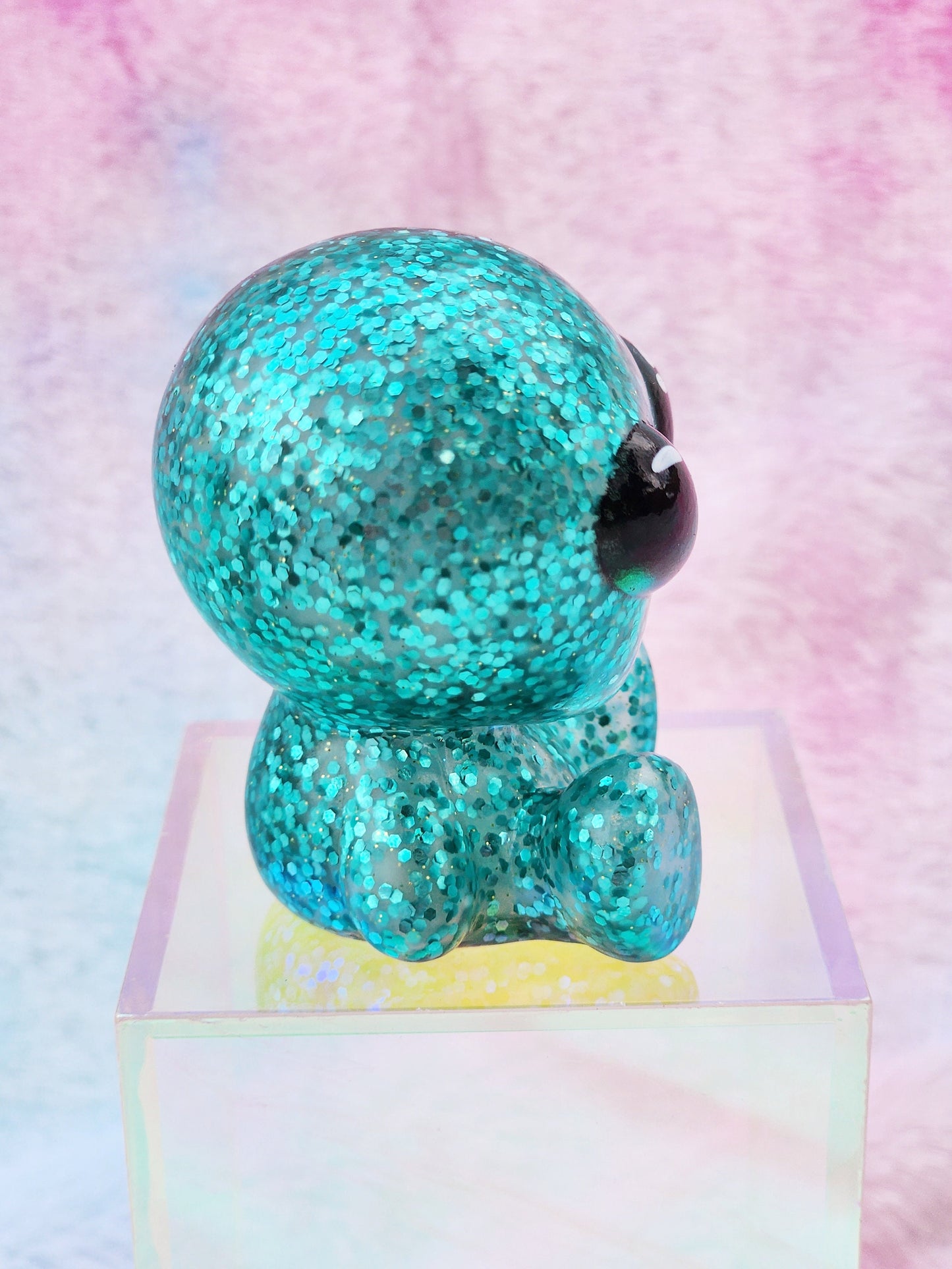 Aqua Glitter Alien | Cute Novelty Gifts | Alien Lover | Office Desk Toy | Extraterrestrial Lover | Gift for Friend | Individual